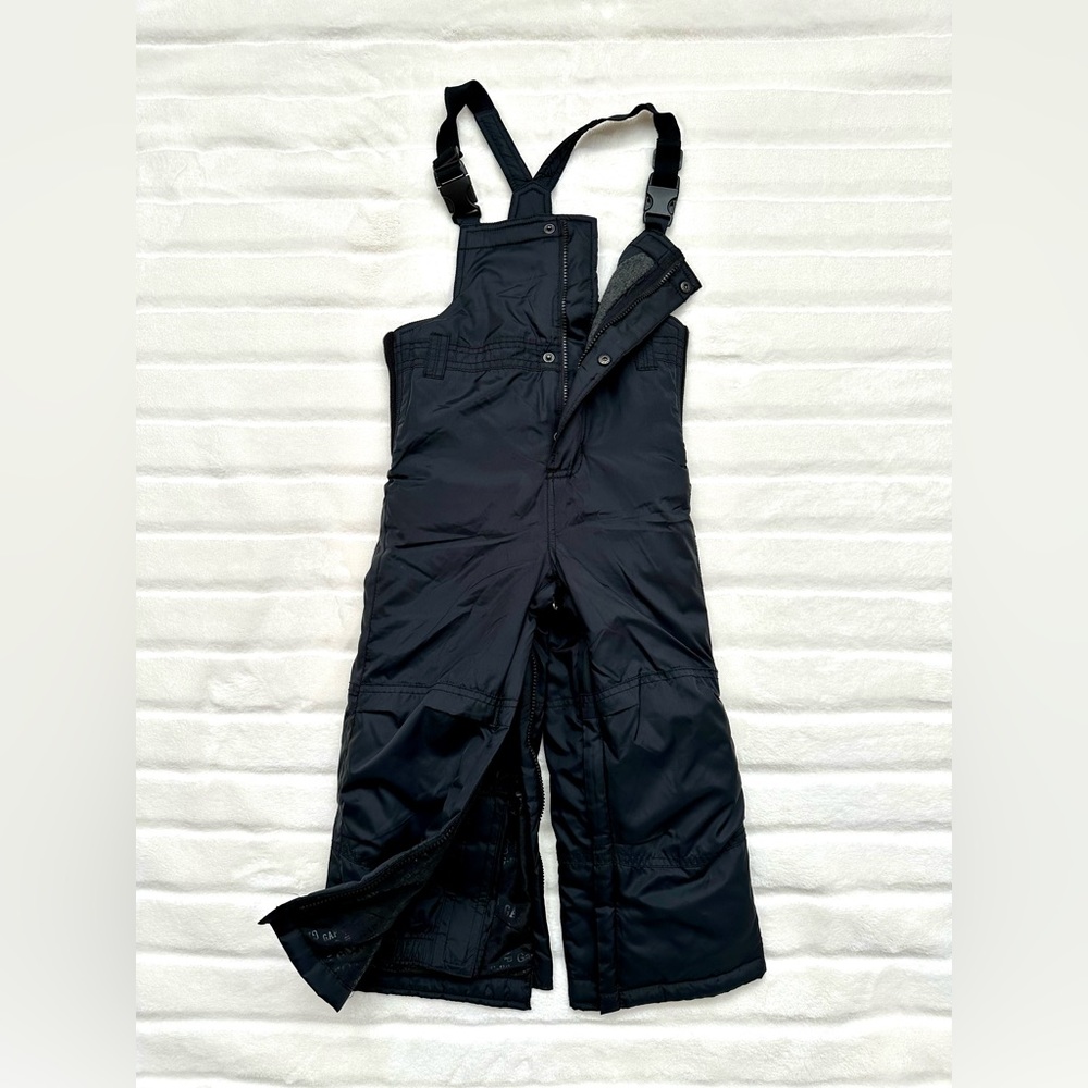 NWT Gap Ski Bib Size 4 Toddler - Picture 2 of 5